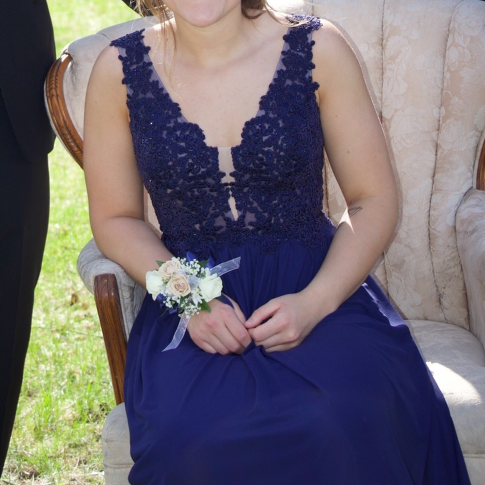 Dark navy prom dress
